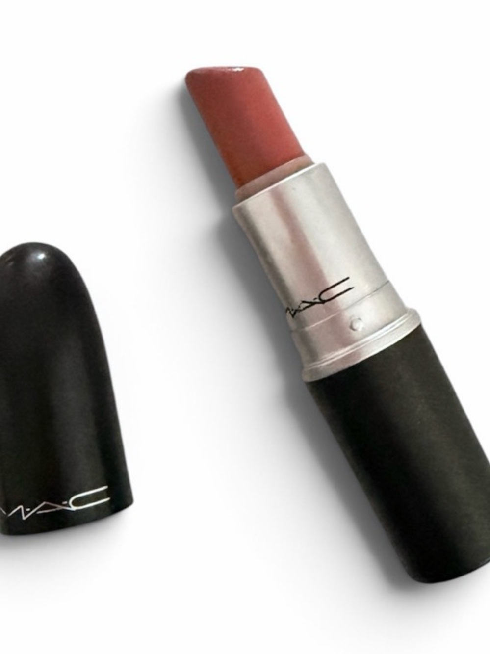 MAC Cosmetics VELVET TEDDY Matte Lipstick